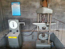 萬能測試機(jī)